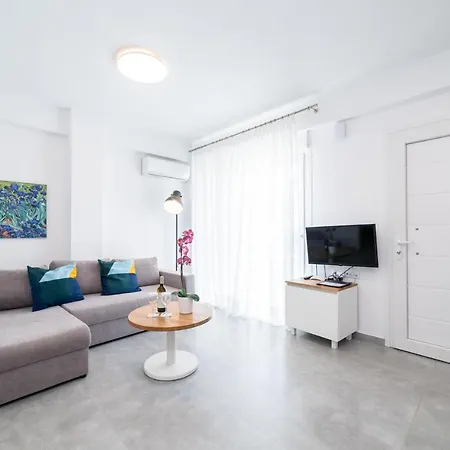 Dionysos Residential Complex Apartment Ofrinion Exterior photo